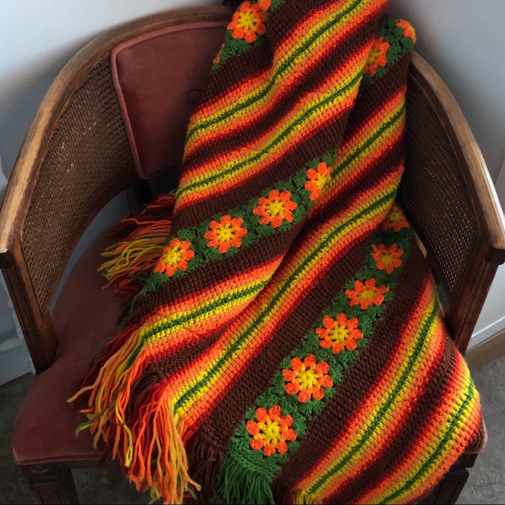Vintage hand knit retro afghan throw